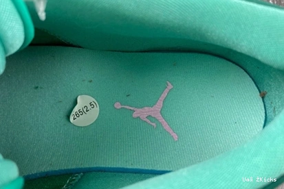 DC0774- 1 Low Jordan SportInspired 7049 123 0627
